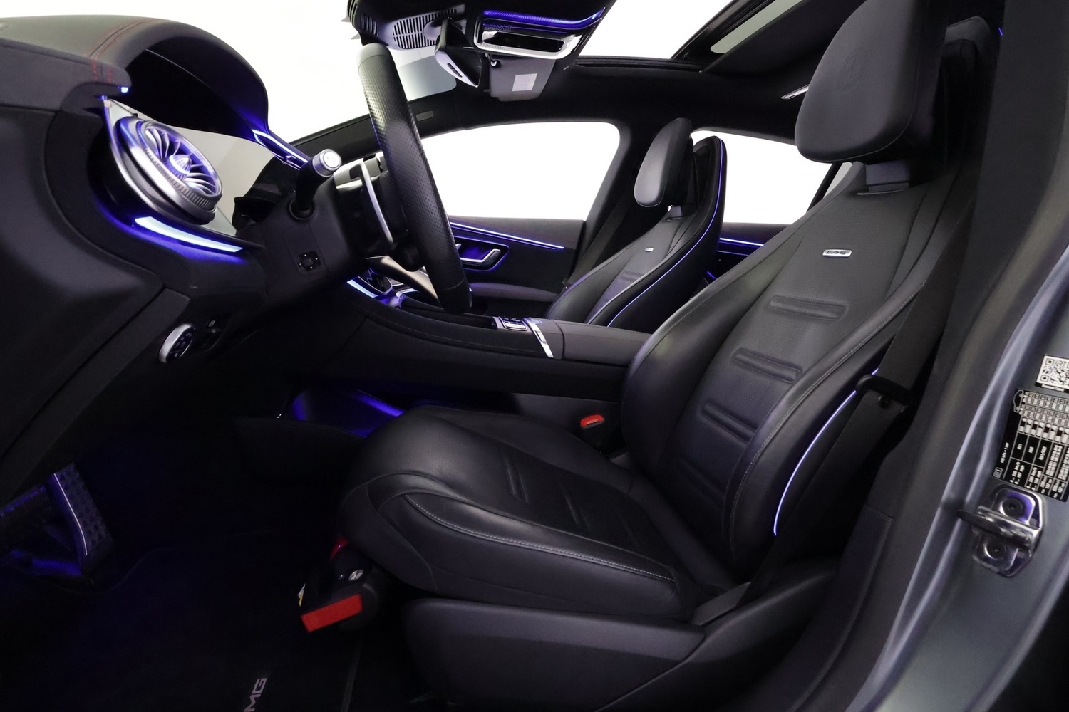 Mercedes-Benz EQS vaihtoauto