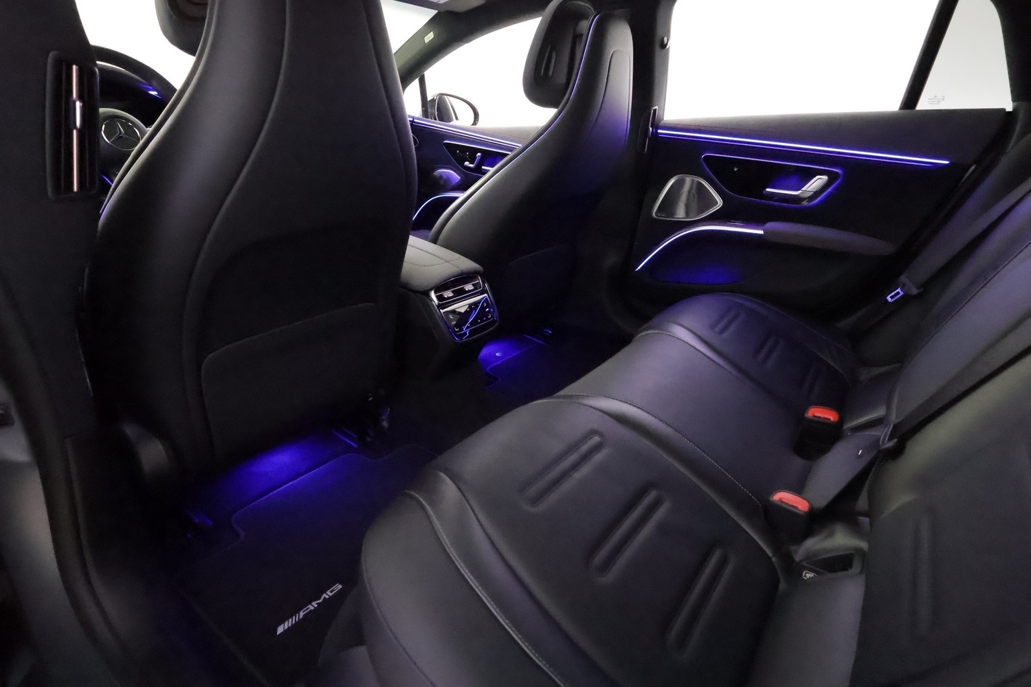Mercedes-Benz EQS vaihtoauto