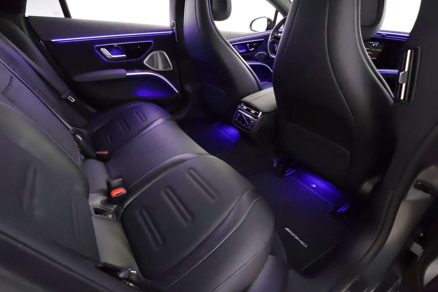 Mercedes-Benz EQS vaihtoauto
