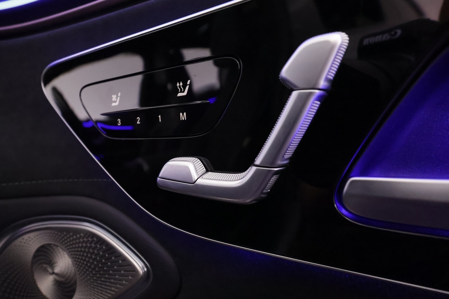 Mercedes-Benz EQS vaihtoauto