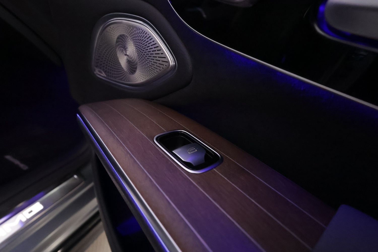 Mercedes-Benz EQS vaihtoauto