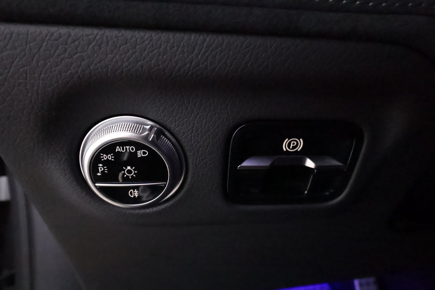 Mercedes-Benz EQS vaihtoauto