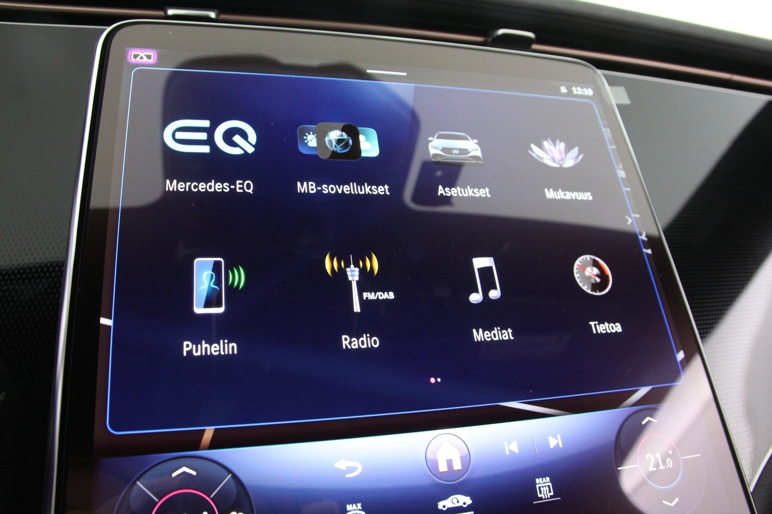Mercedes-Benz EQE vaihtoauto