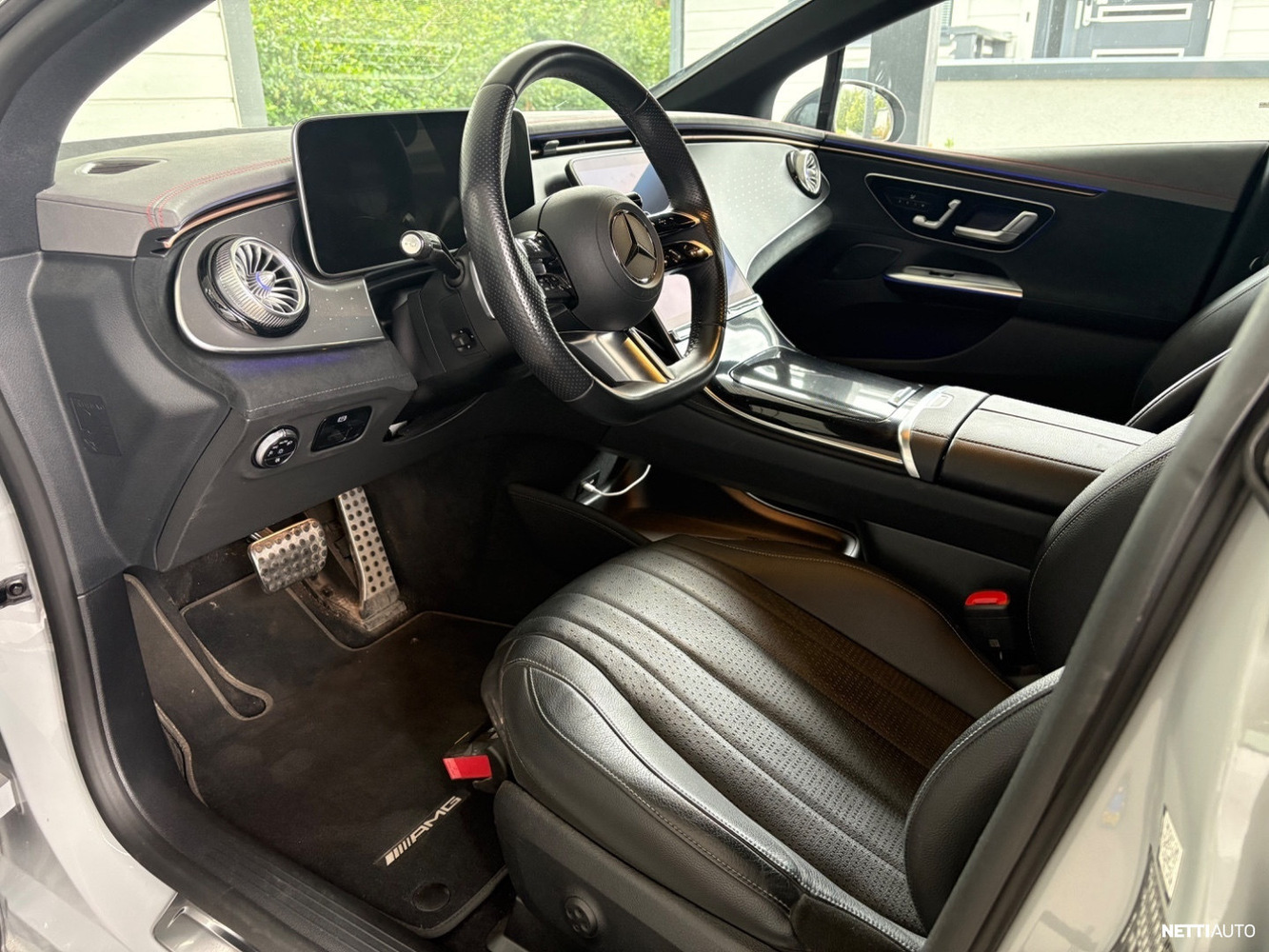 Mercedes-Benz EQE vaihtoauto