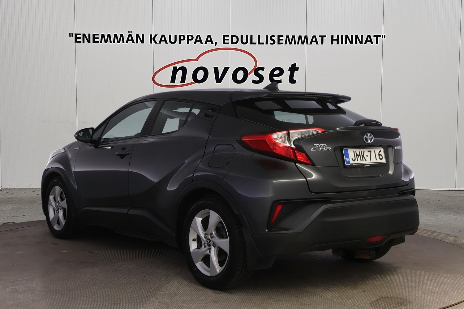 Toyota C-HR vaihtoauto