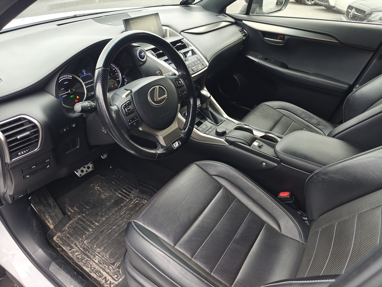 Lexus NX vaihtoauto