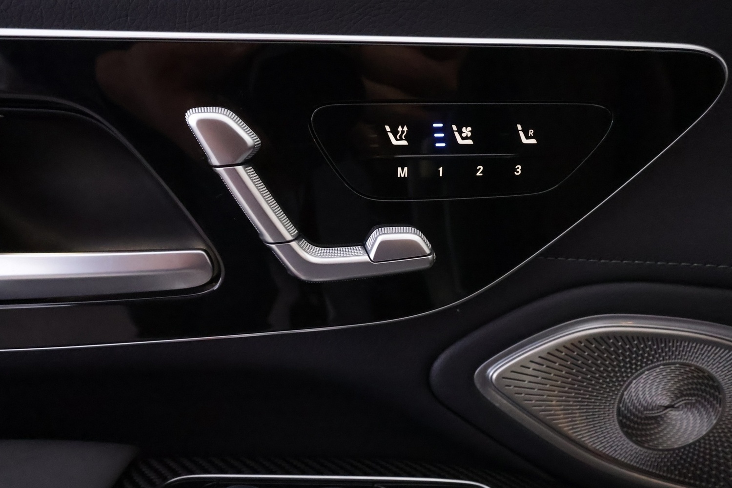 Mercedes-Benz EQS vaihtoauto
