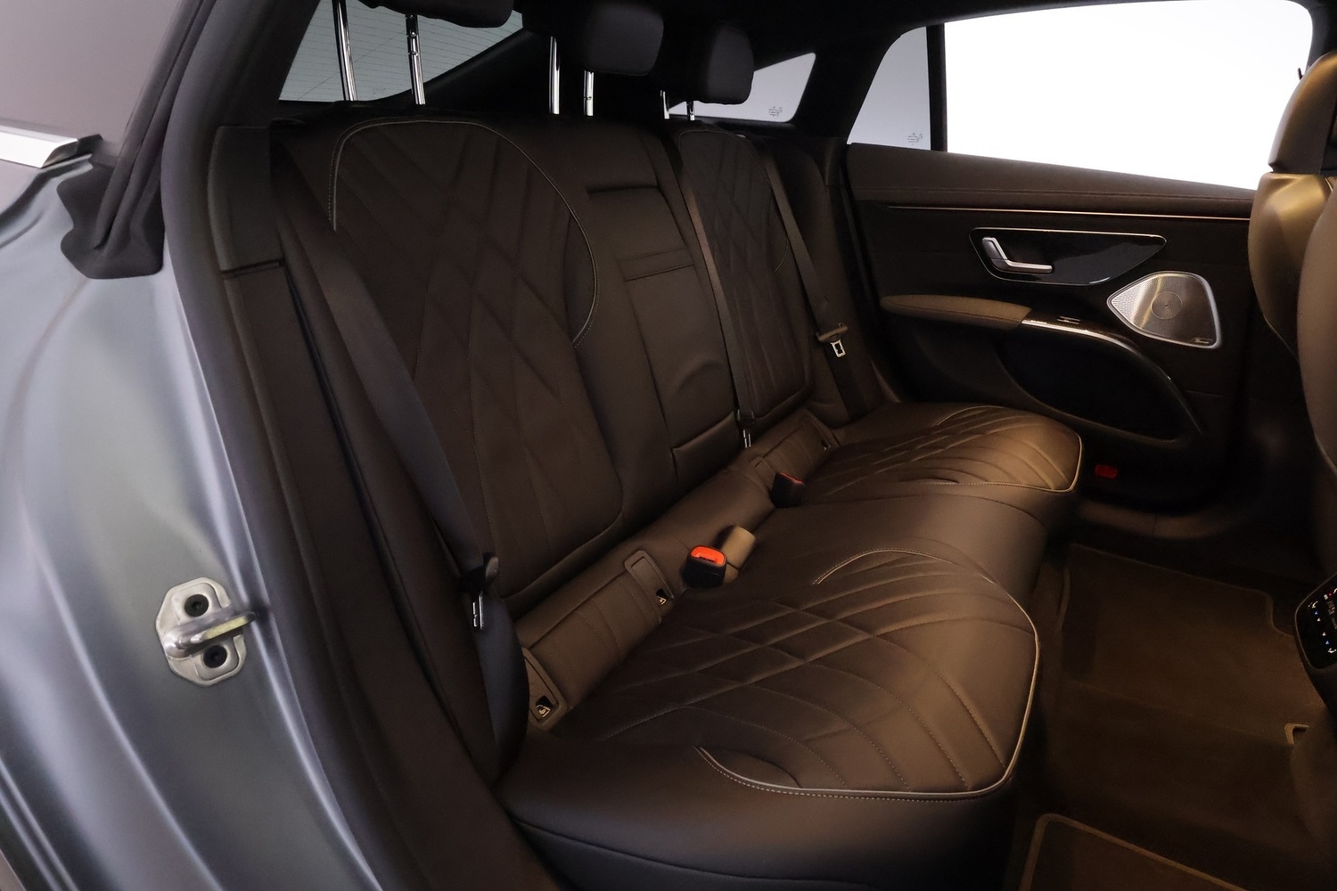 Mercedes-Benz EQS vaihtoauto