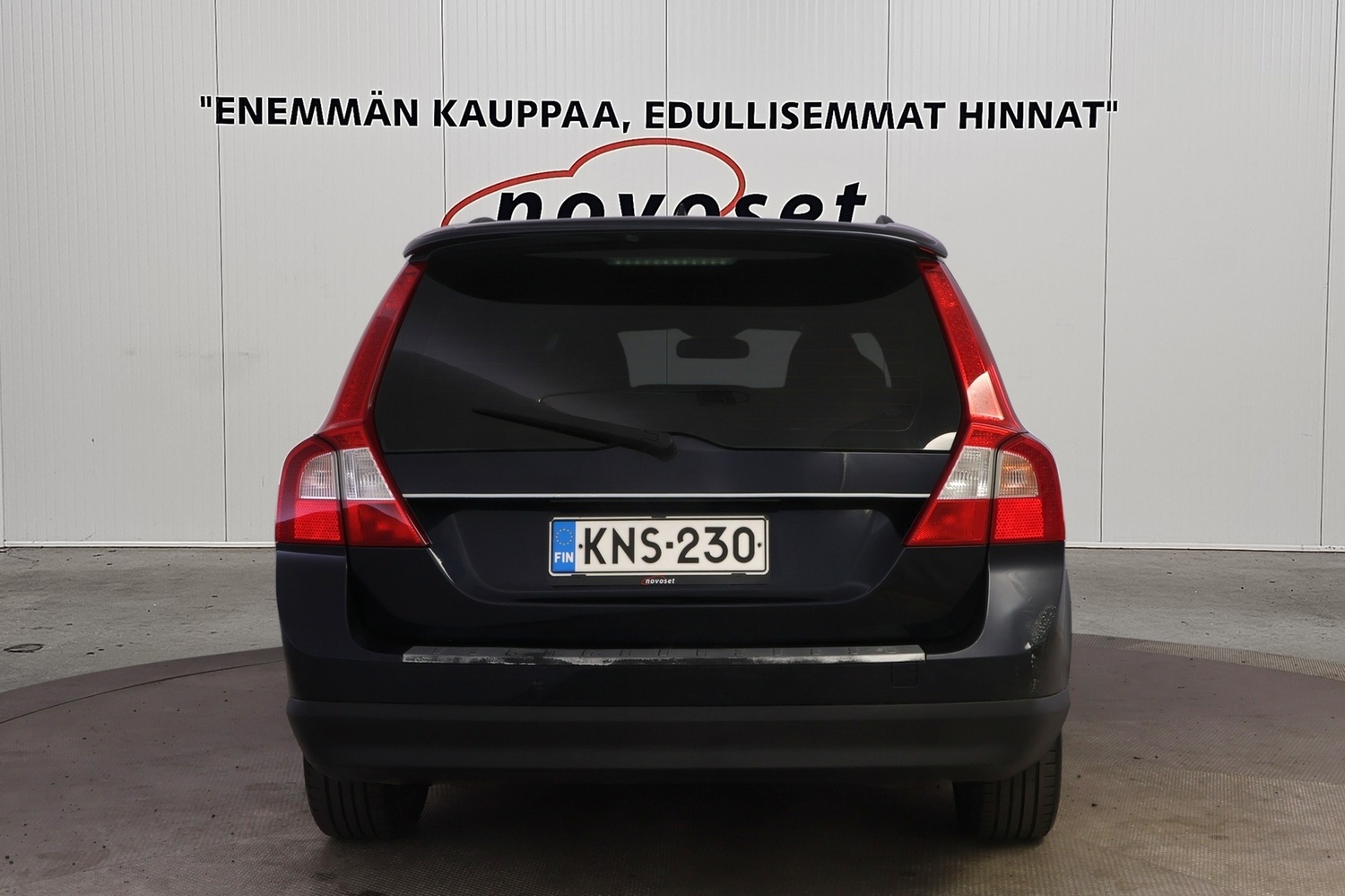 Volvo V70 vaihtoauto
