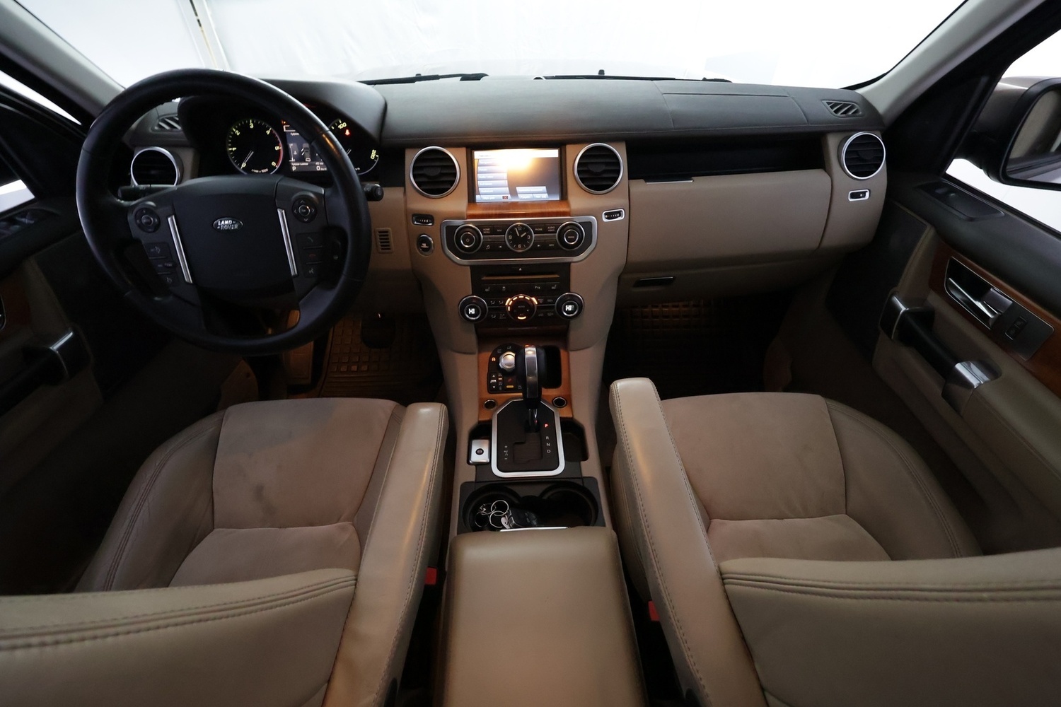 Land Rover Discovery vaihtoauto