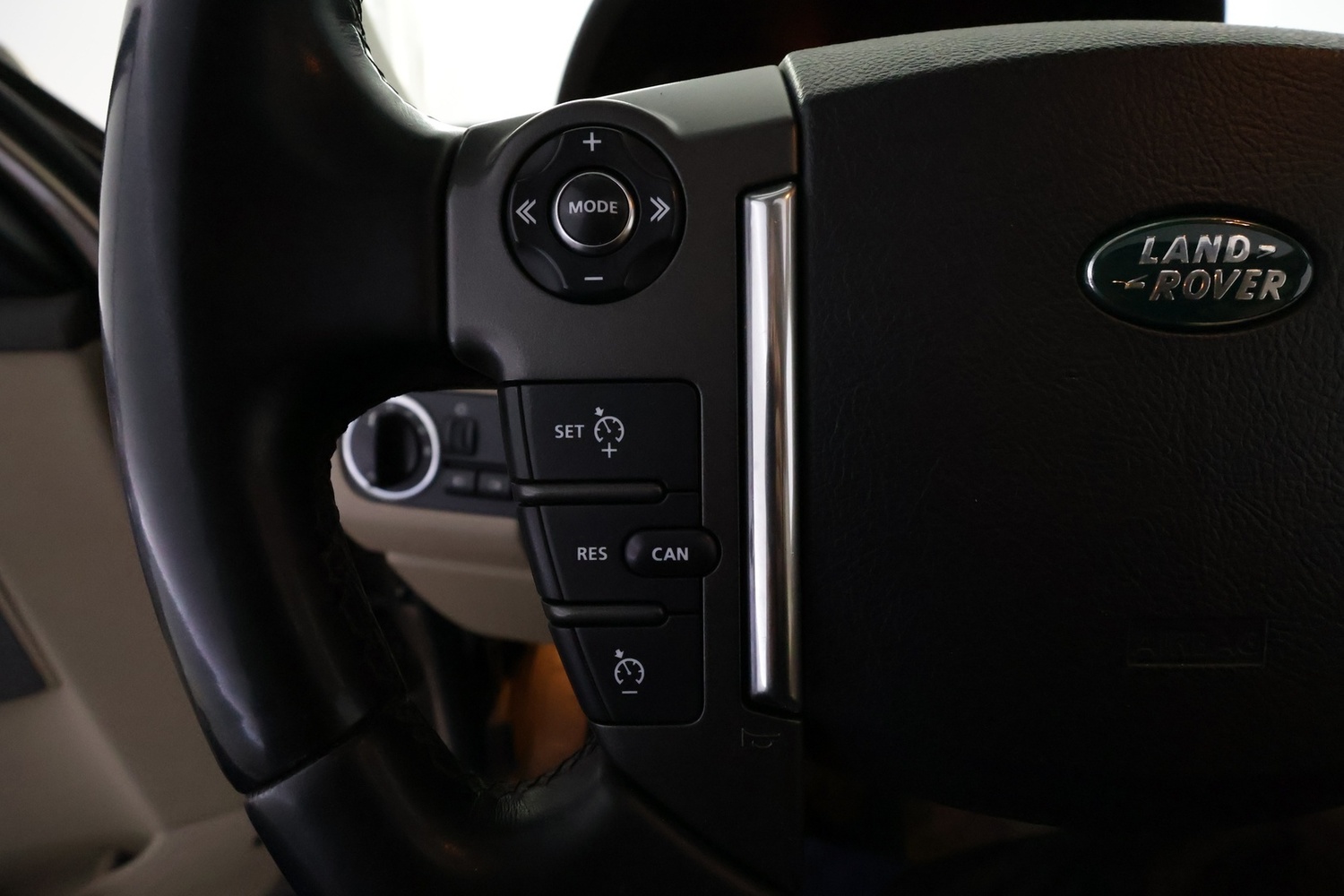 Land Rover Discovery vaihtoauto