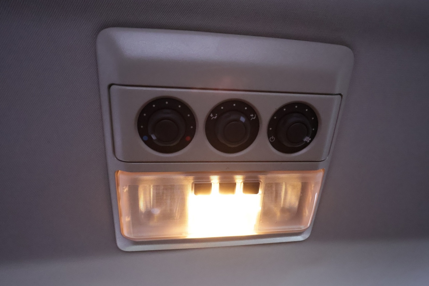 Land Rover Discovery vaihtoauto