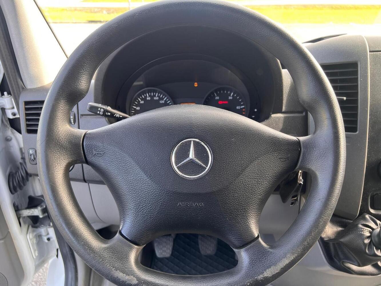 Mercedes-Benz Sprinter vaihtoauto