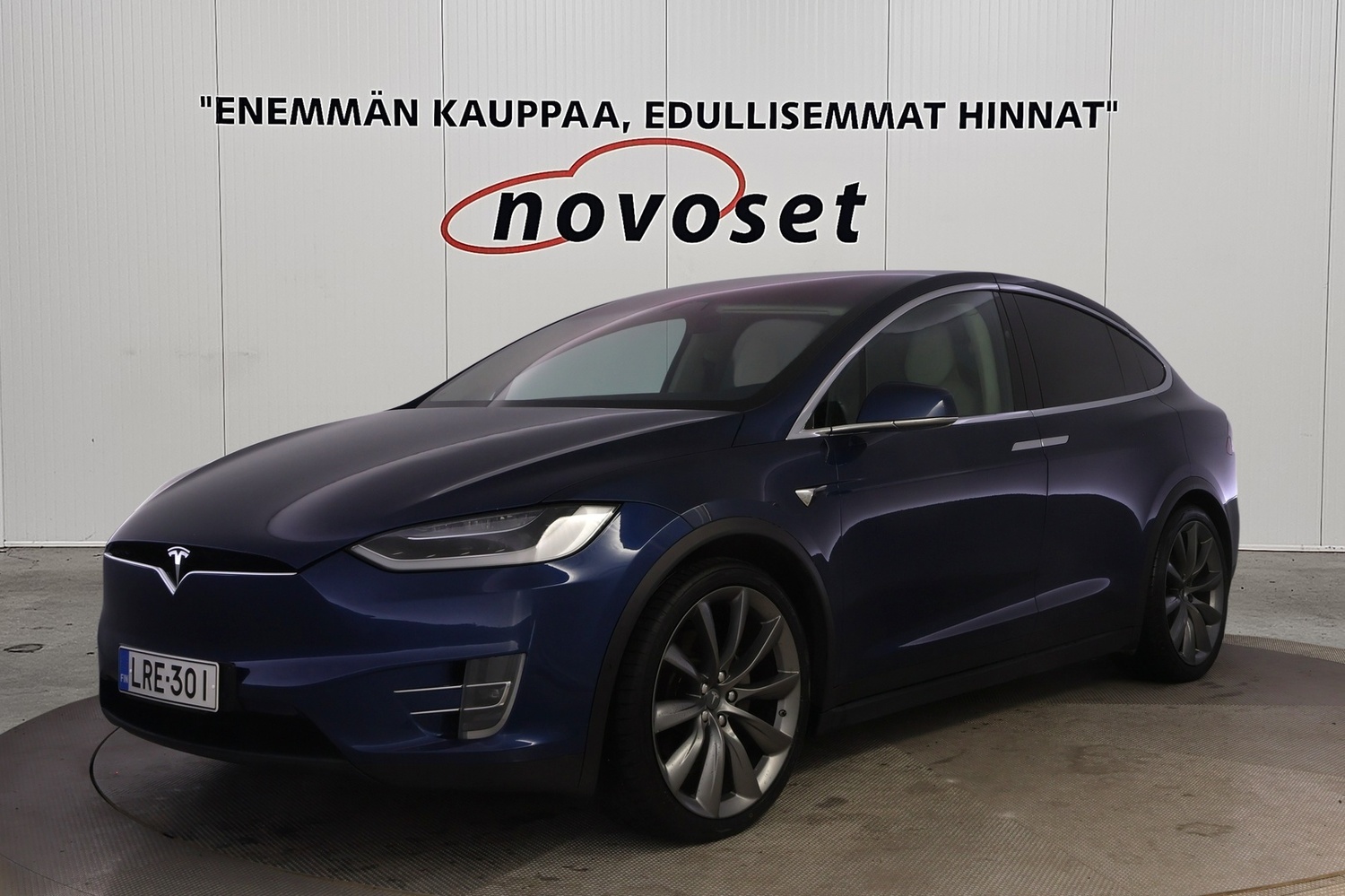 Tesla Model X vaihtoauto