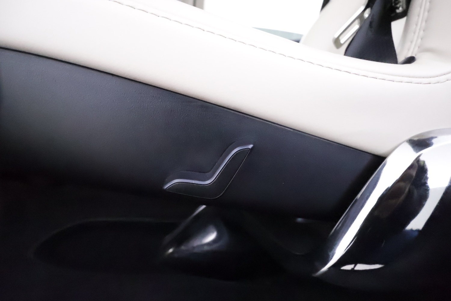 Tesla Model X vaihtoauto