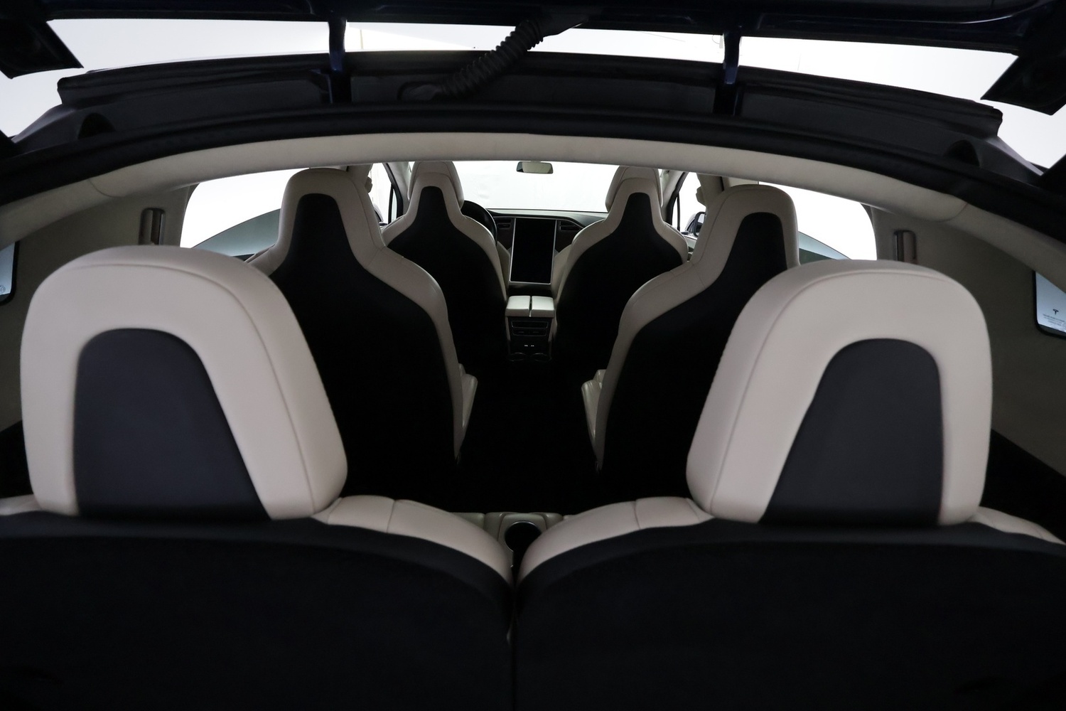 Tesla Model X vaihtoauto