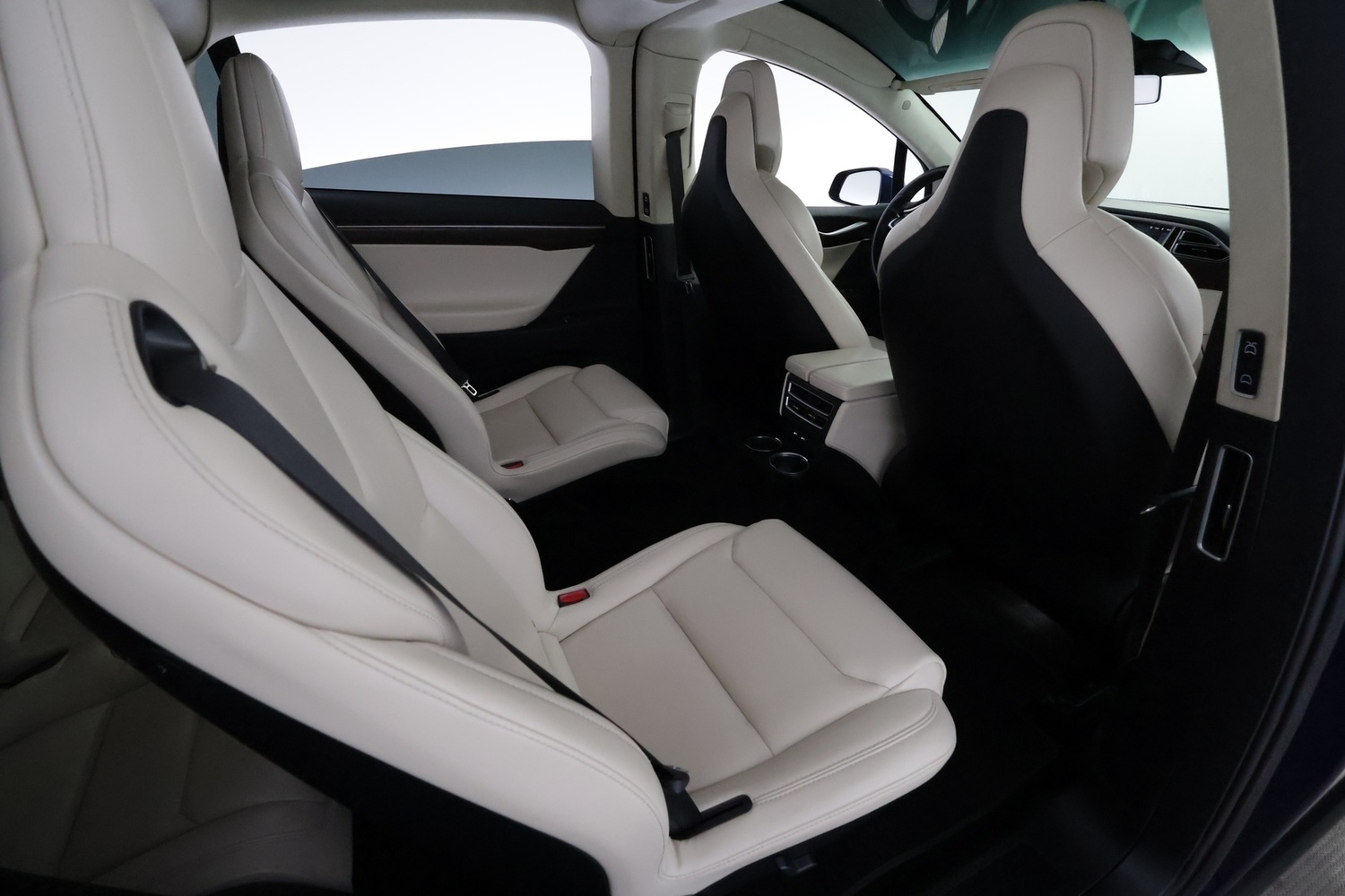 Tesla Model X vaihtoauto
