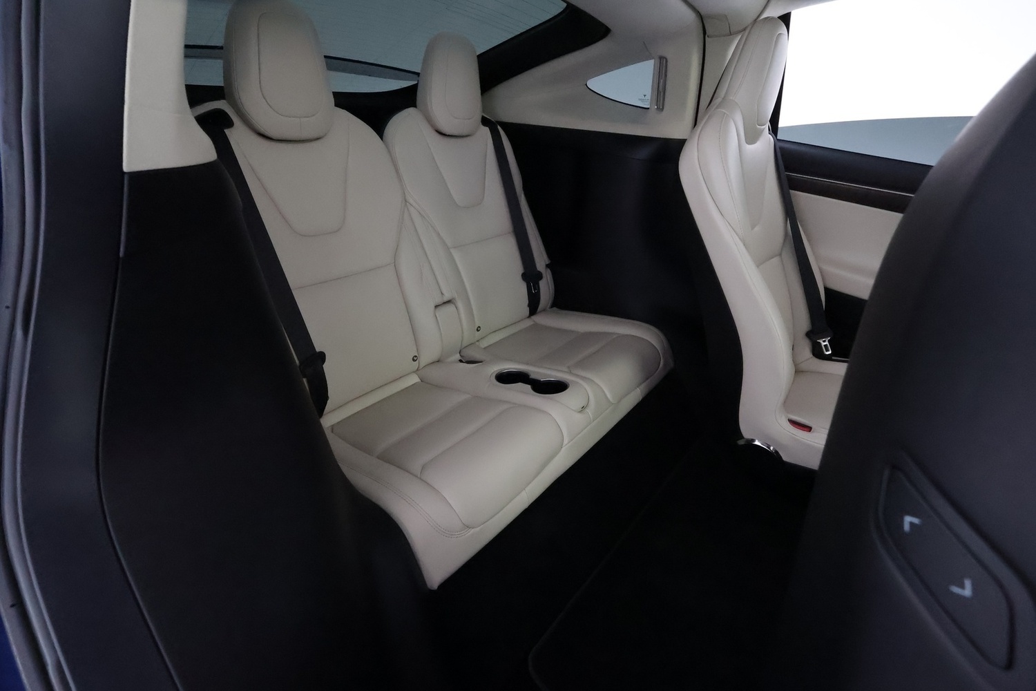 Tesla Model X vaihtoauto