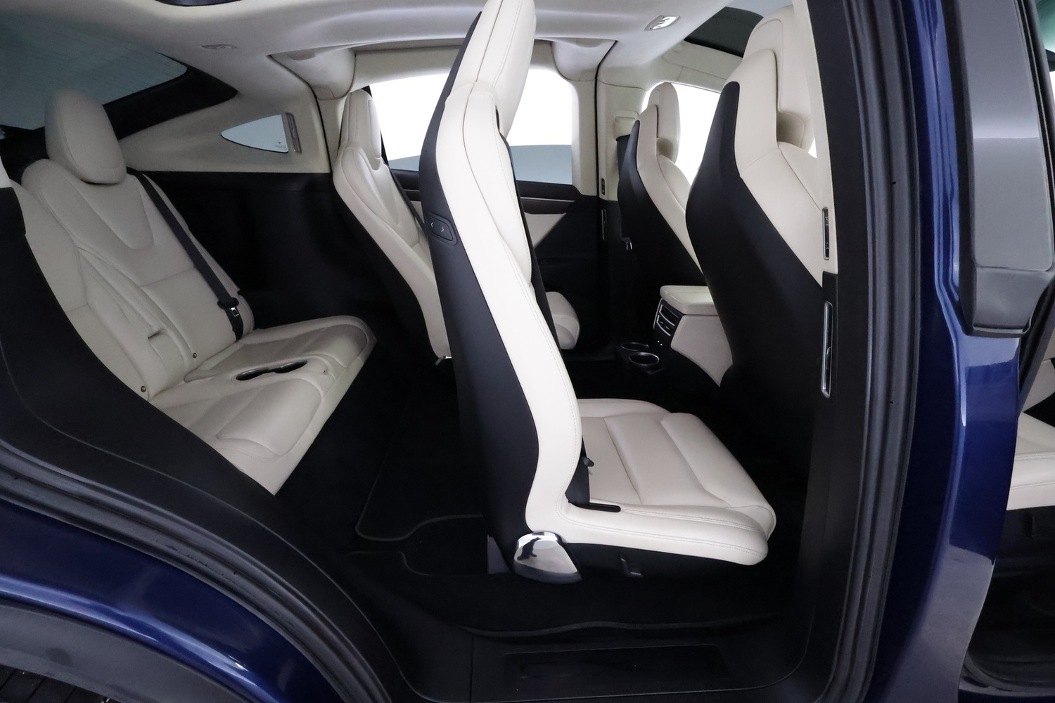 Tesla Model X vaihtoauto