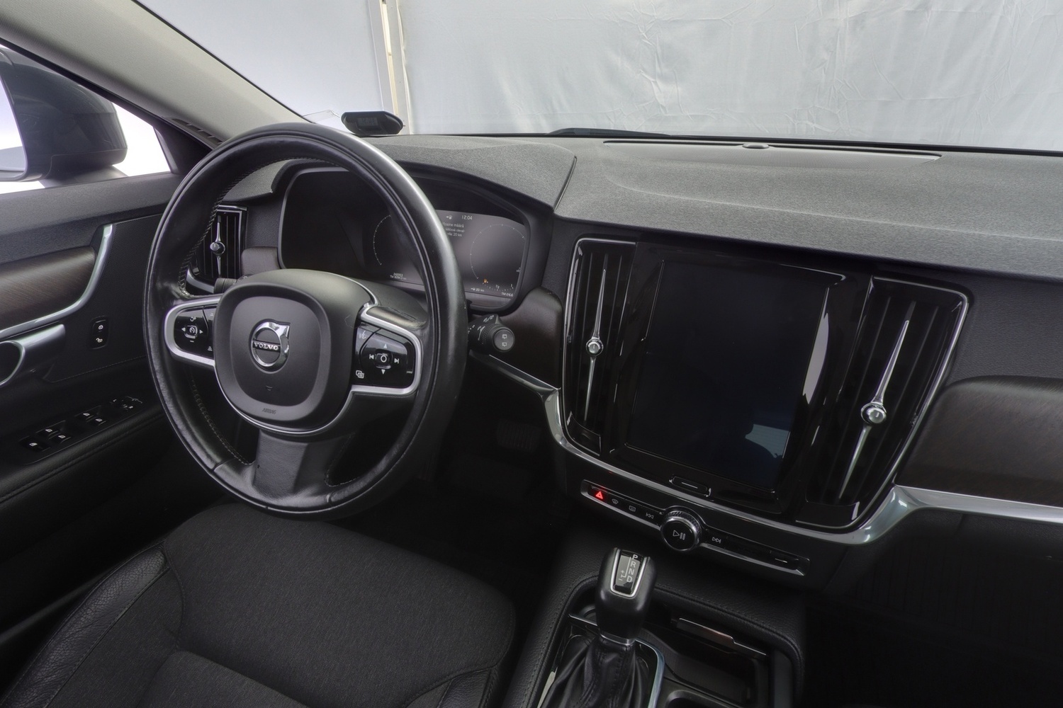 Volvo V90 Cross Country vaihtoauto