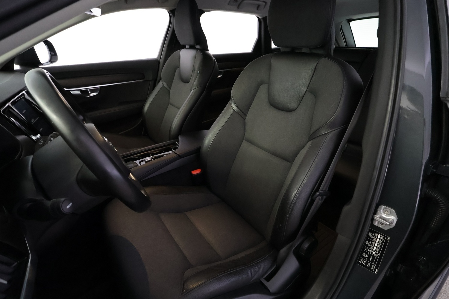 Volvo V90 Cross Country vaihtoauto