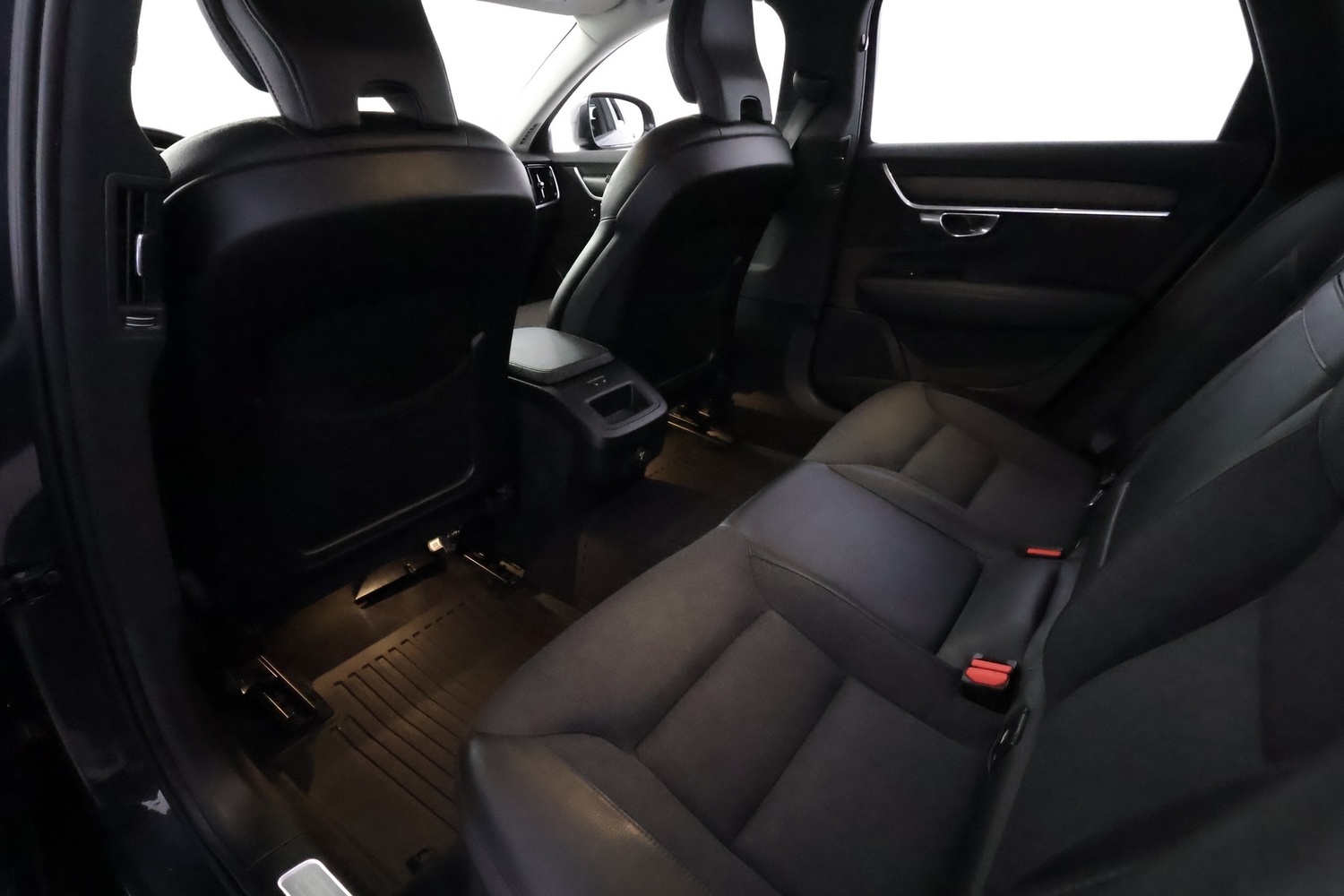 Volvo V90 Cross Country vaihtoauto