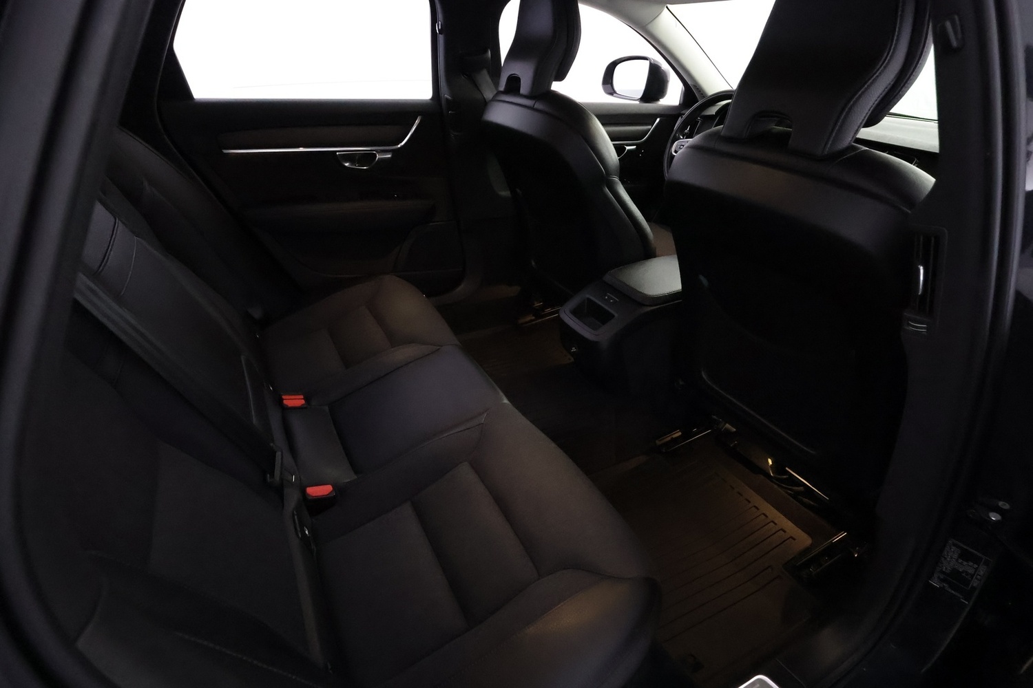 Volvo V90 Cross Country vaihtoauto