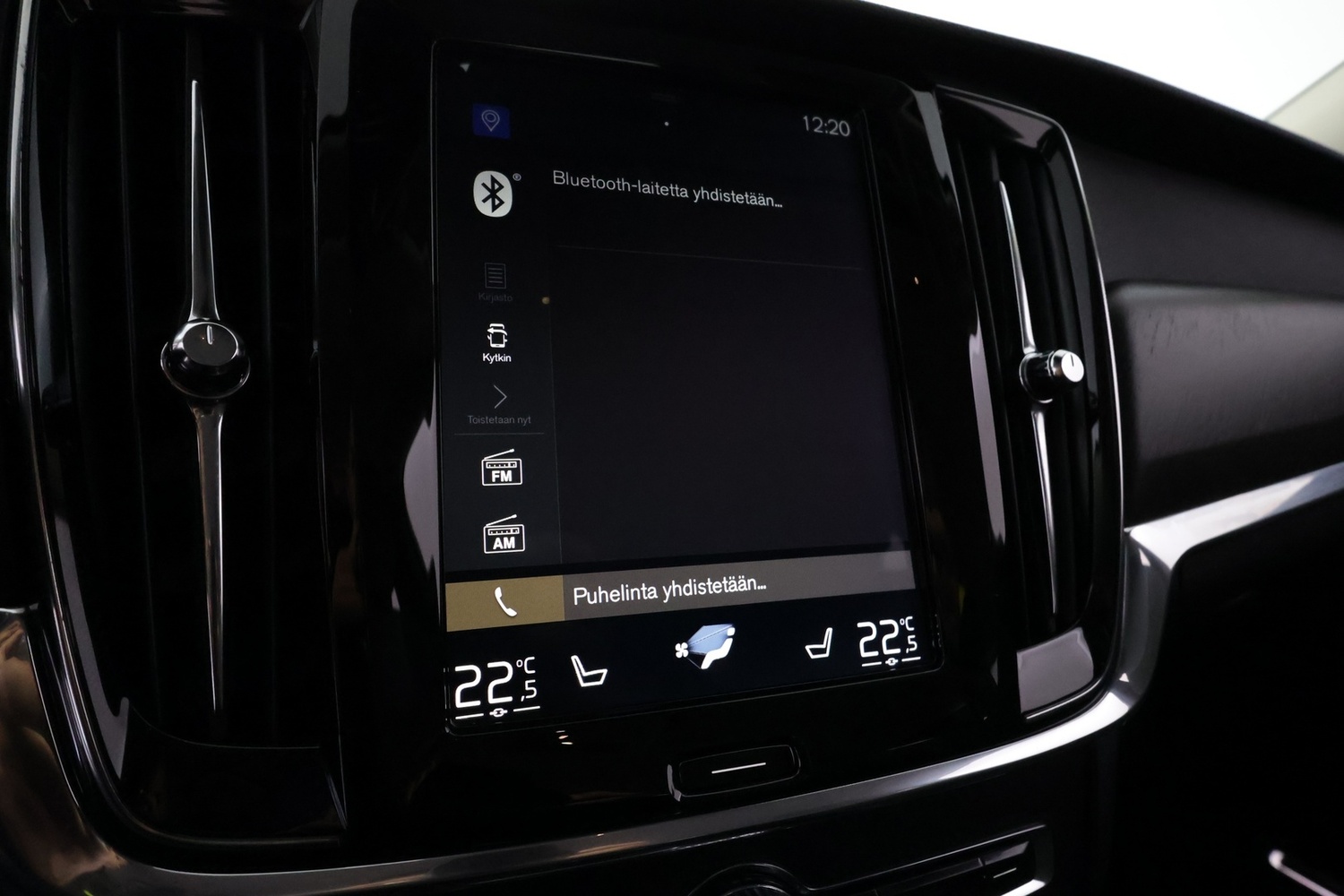Volvo V90 Cross Country vaihtoauto