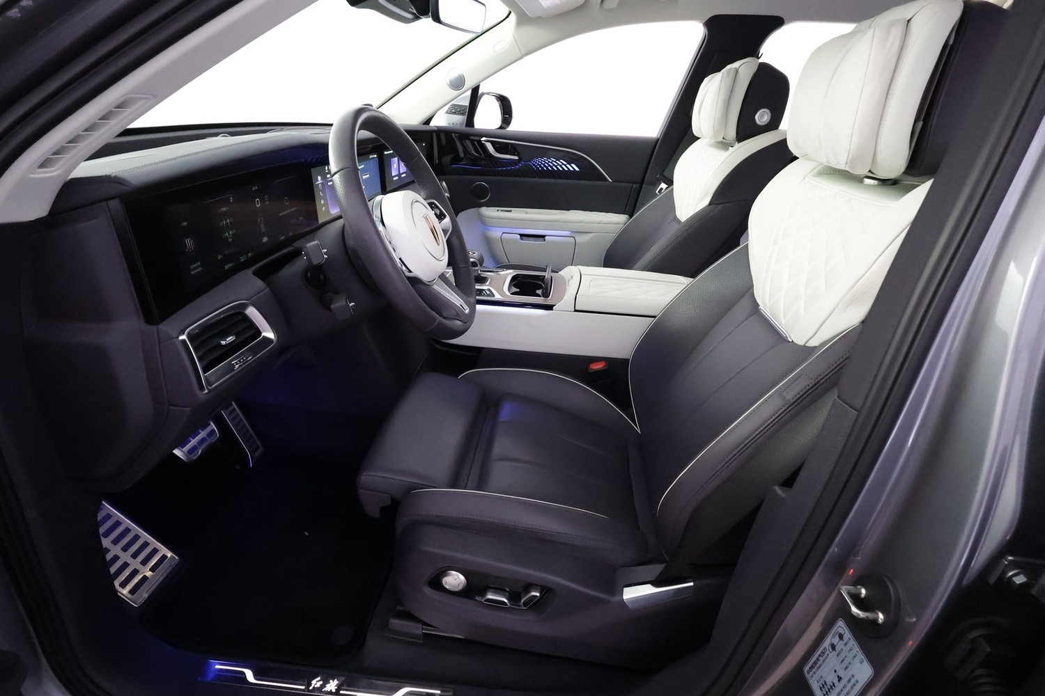 Hongqi E-HS9 vaihtoauto