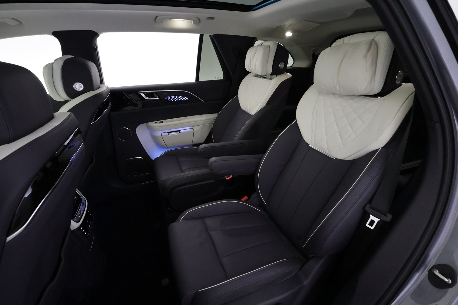 Hongqi E-HS9 vaihtoauto