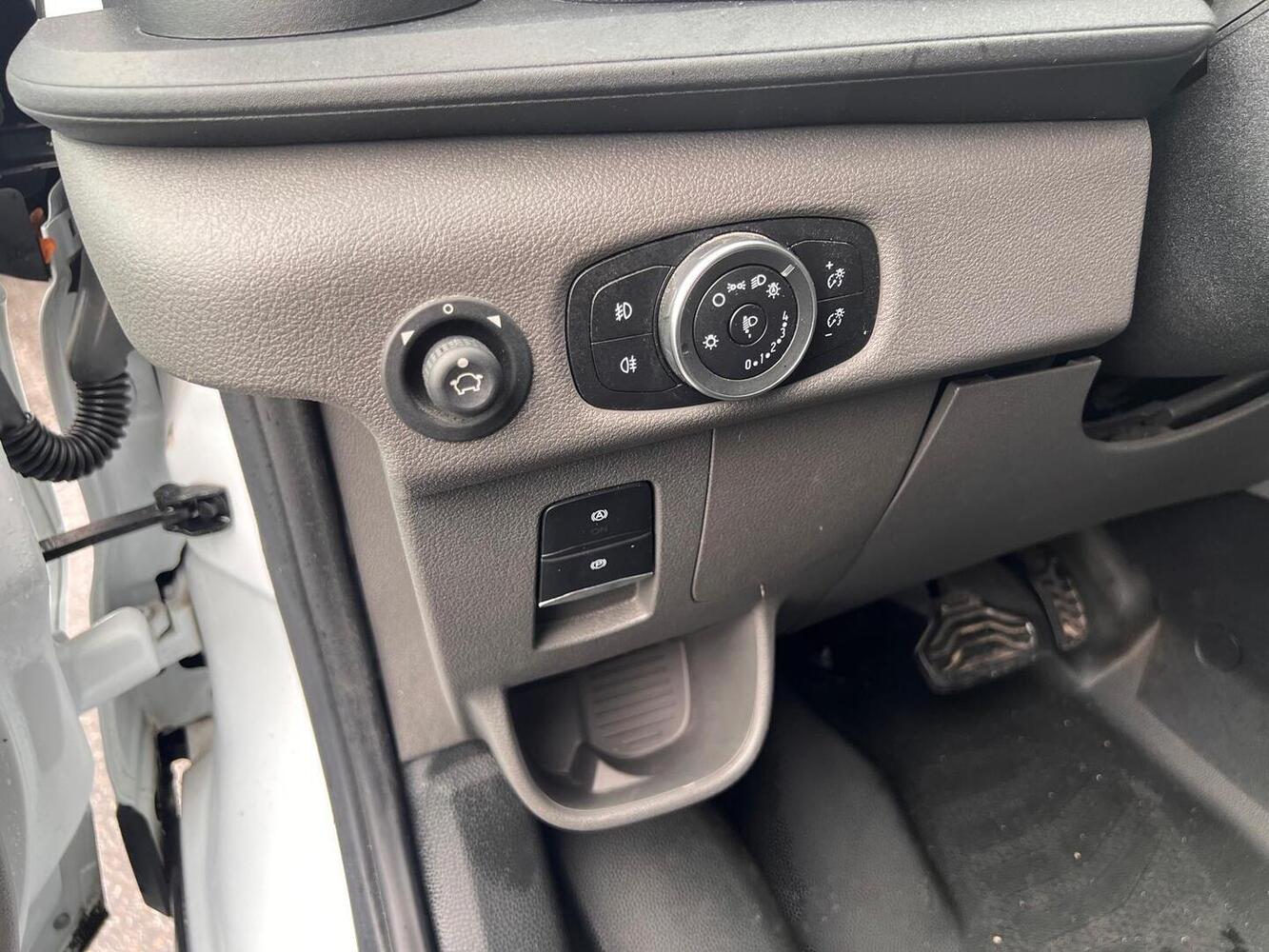 Ford Transit vaihtoauto