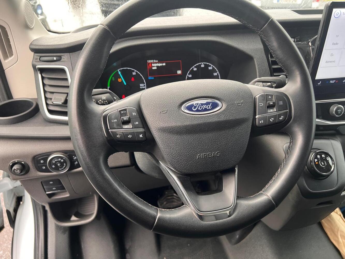 Ford Transit vaihtoauto