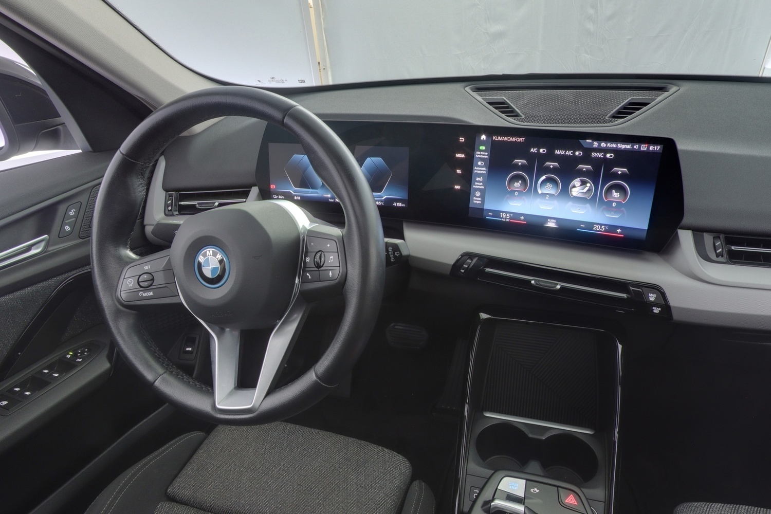 BMW iX1 vaihtoauto