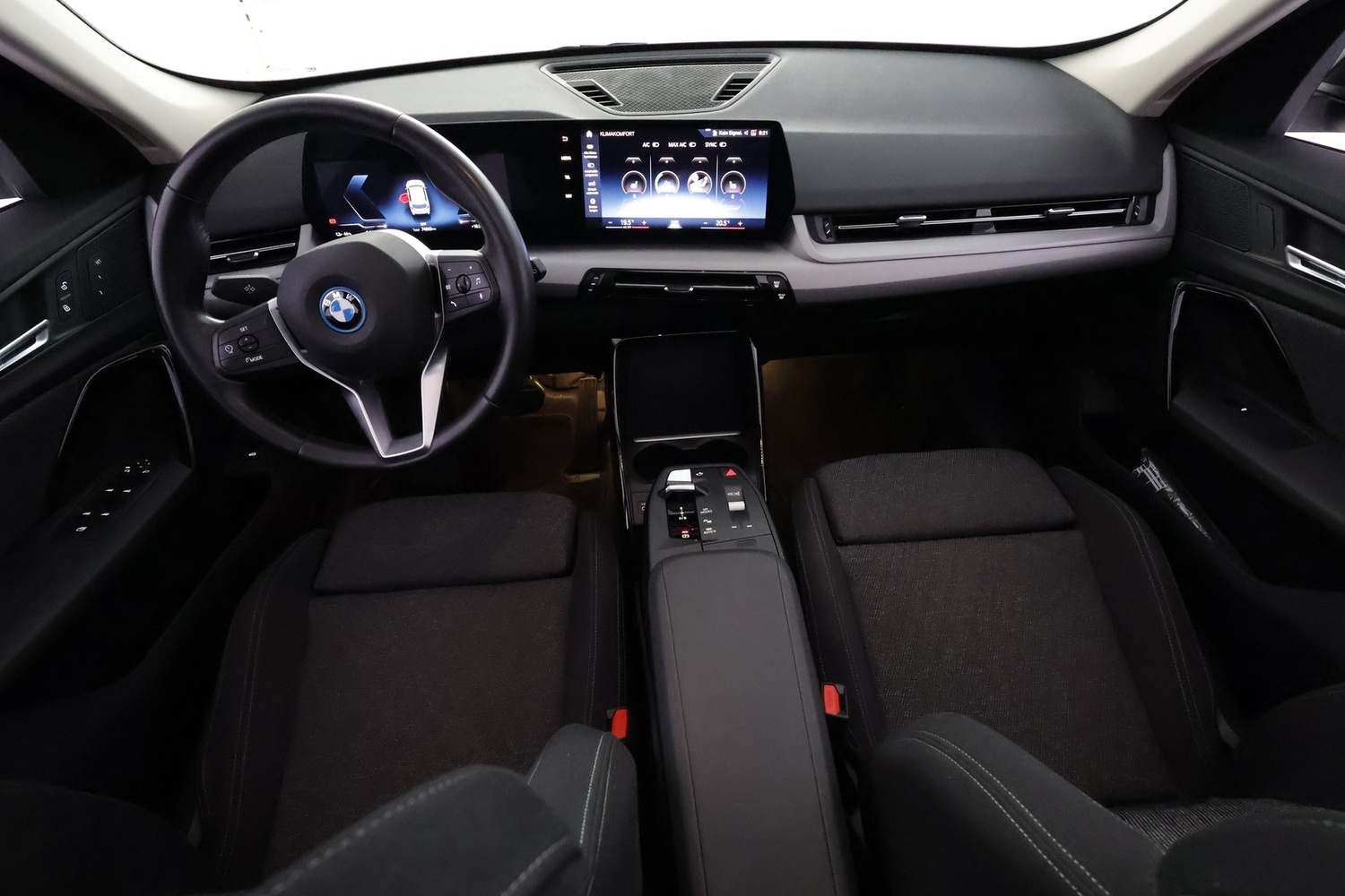 BMW iX1 vaihtoauto