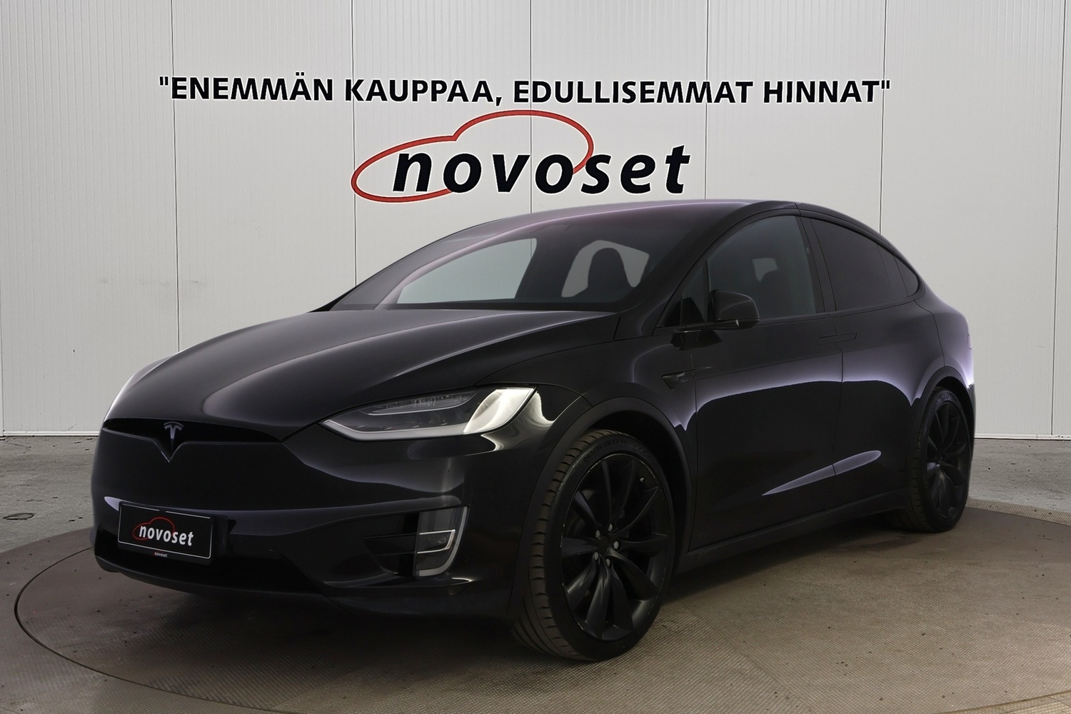 Tesla Model X vaihtoauto