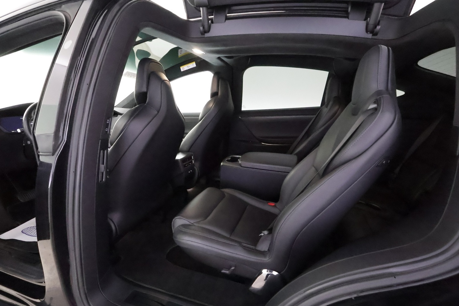 Tesla Model X vaihtoauto