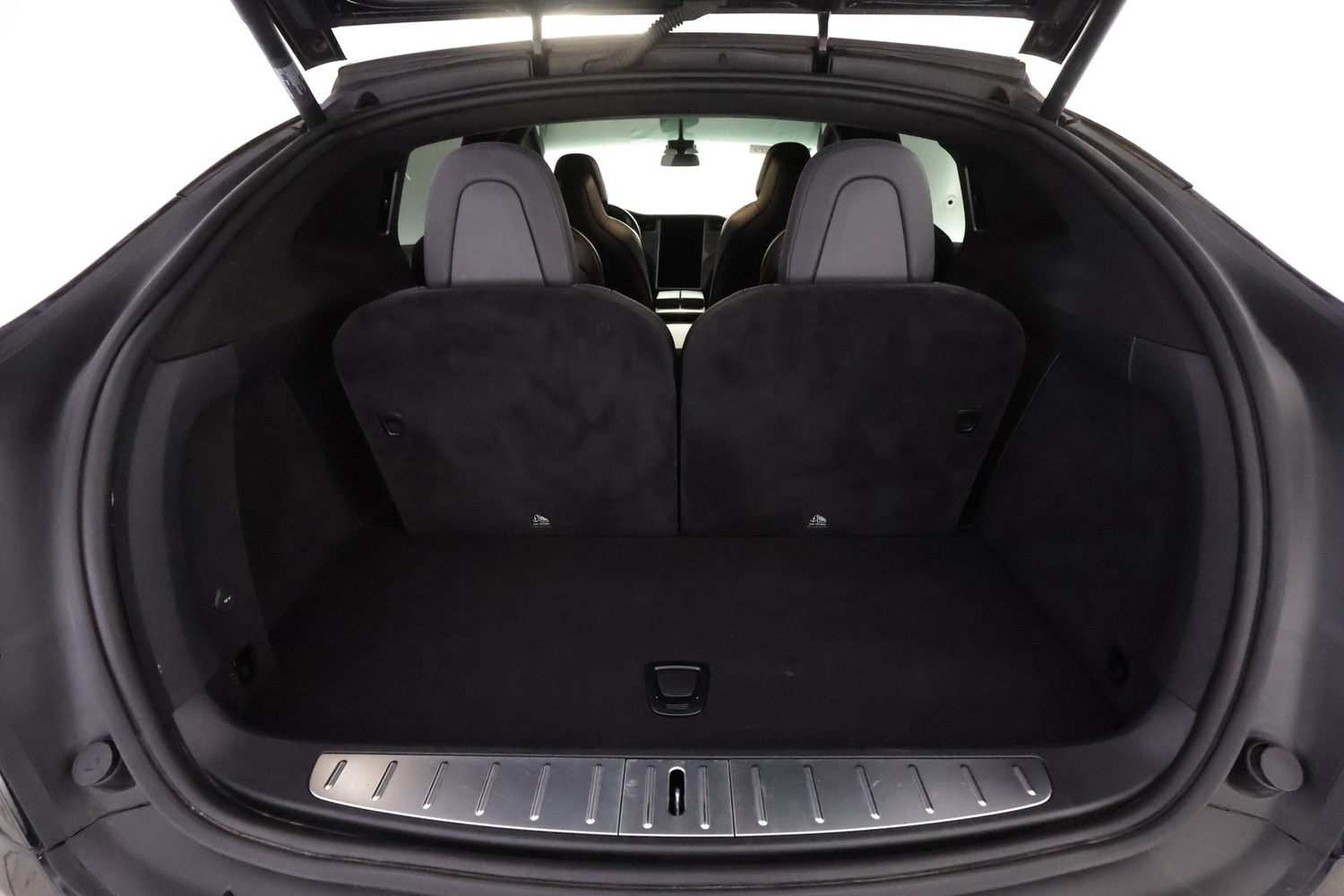 Tesla Model X vaihtoauto