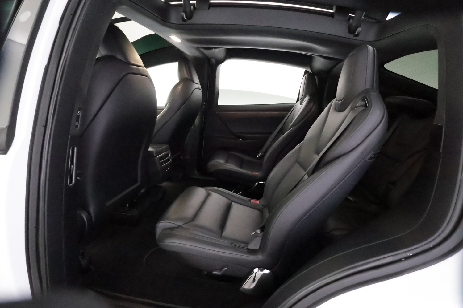 Tesla Model X vaihtoauto
