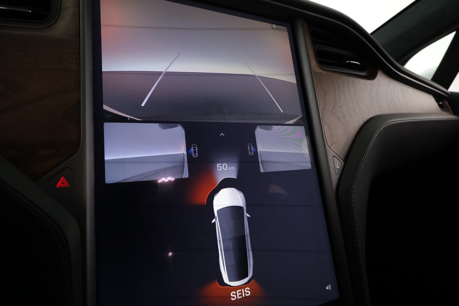 Tesla Model X vaihtoauto