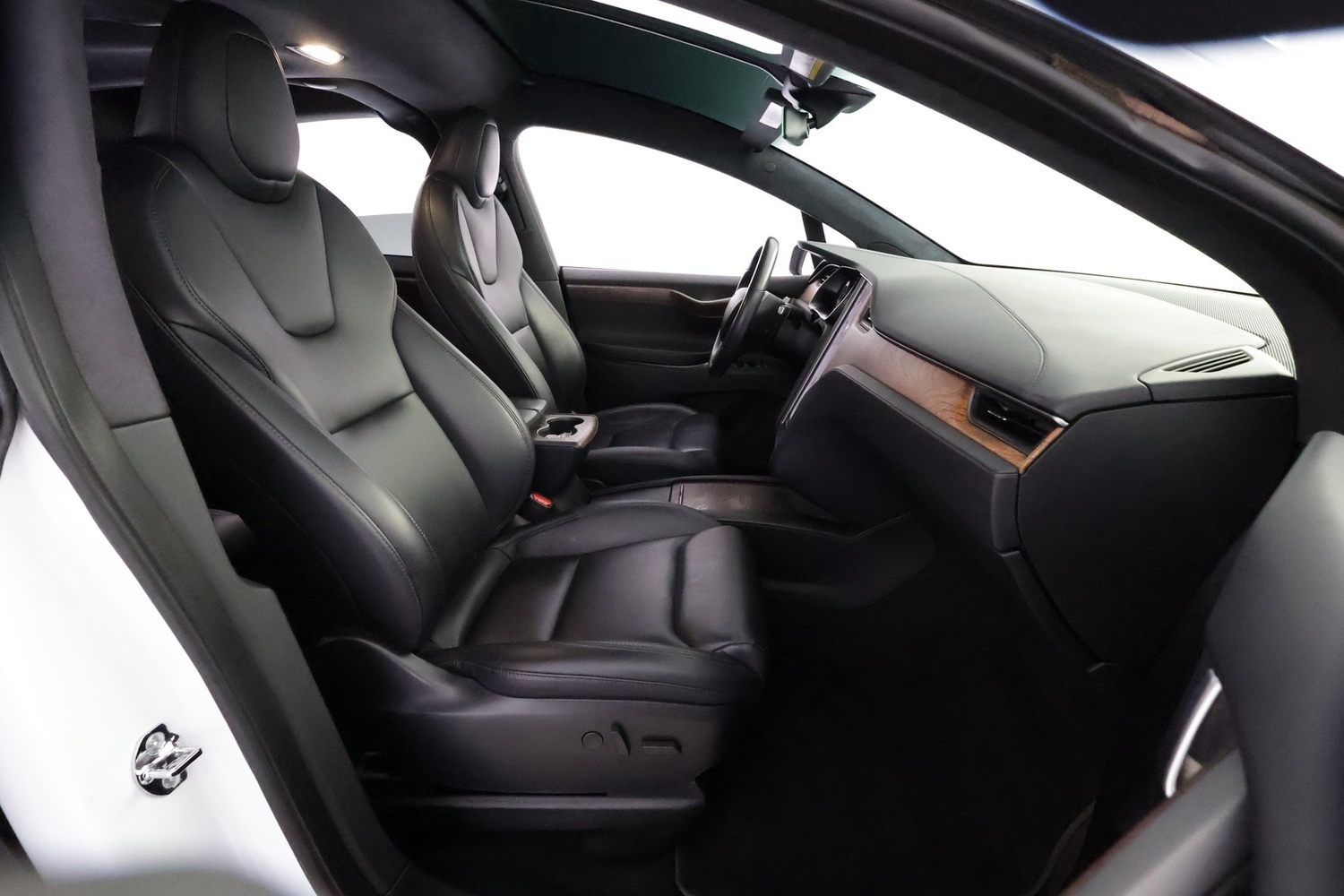 Tesla Model X vaihtoauto