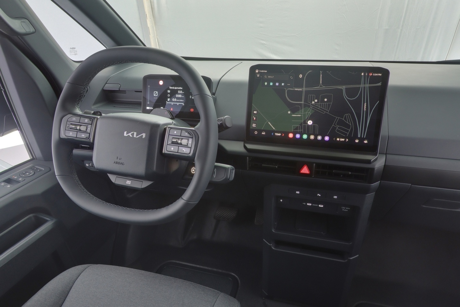 Kia PV5 Cargo vaihtoauto
