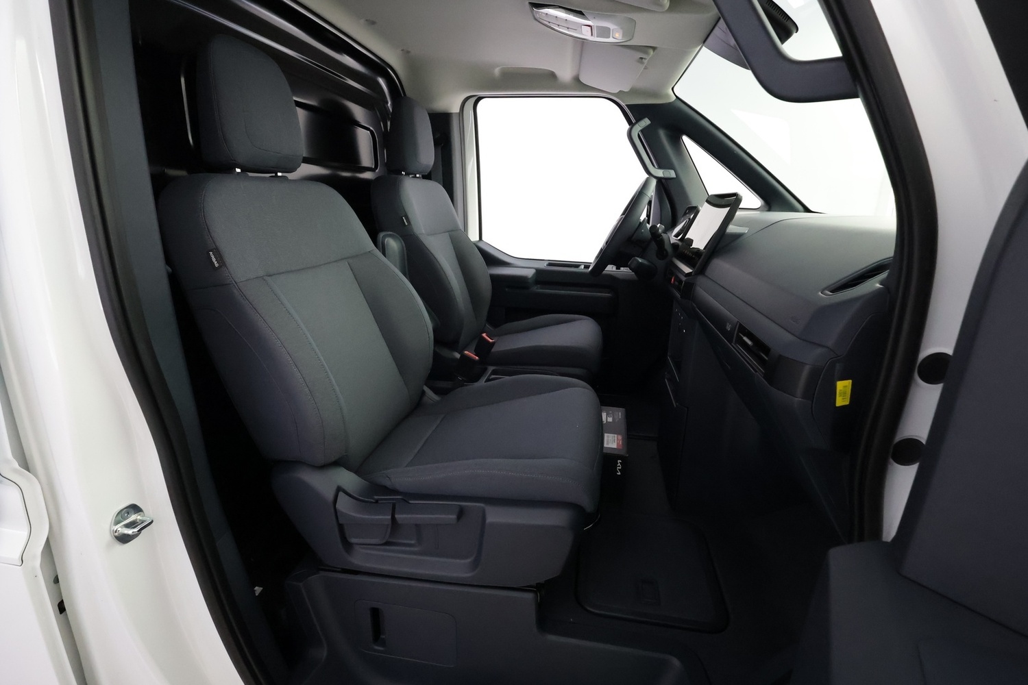 Kia PV5 Cargo vaihtoauto