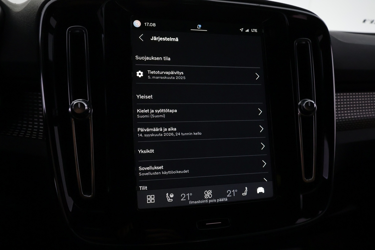 Volvo XC40 vaihtoauto