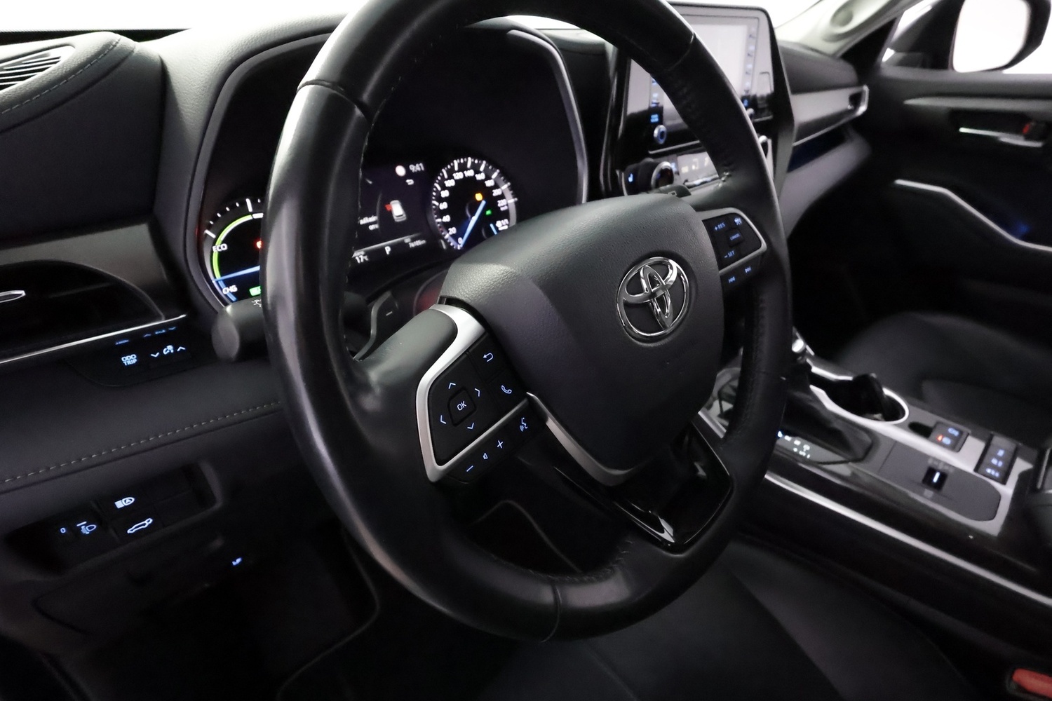 Toyota Land Cruiser vaihtoauto