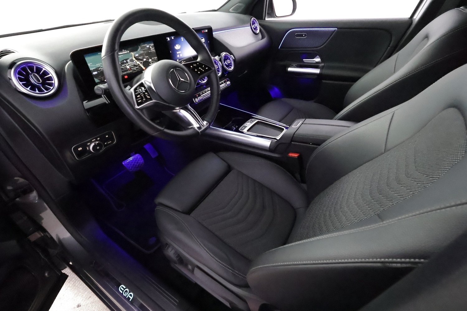 Mercedes-Benz EQA vaihtoauto