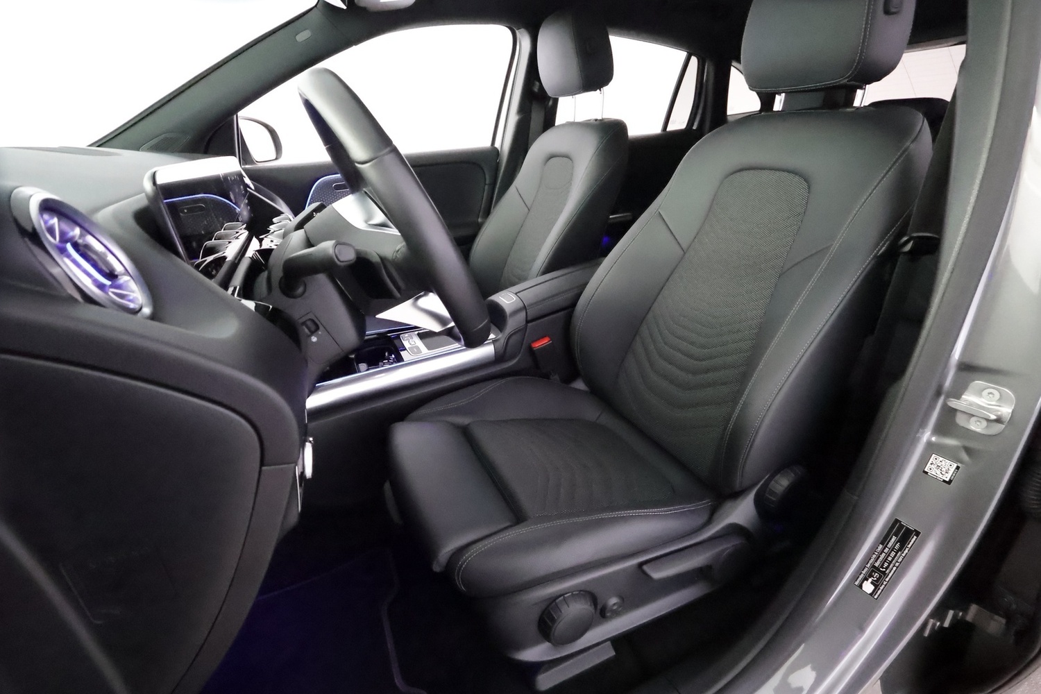 Mercedes-Benz EQA vaihtoauto