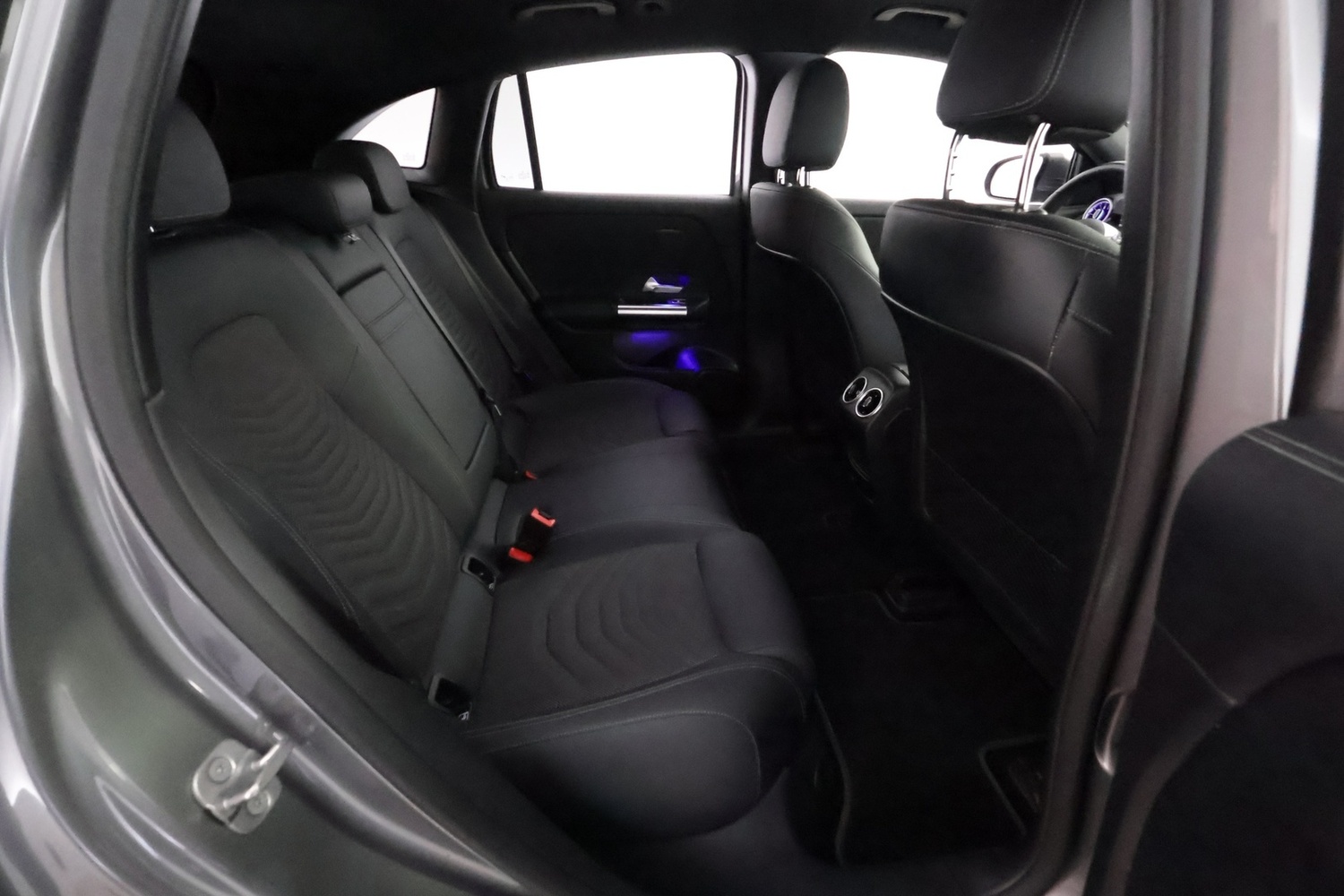Mercedes-Benz EQA vaihtoauto