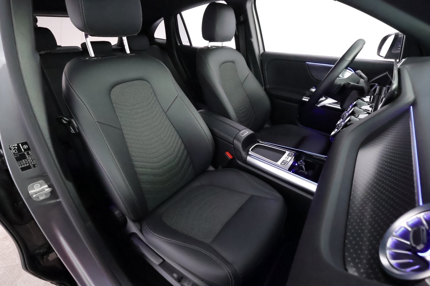 Mercedes-Benz EQA vaihtoauto