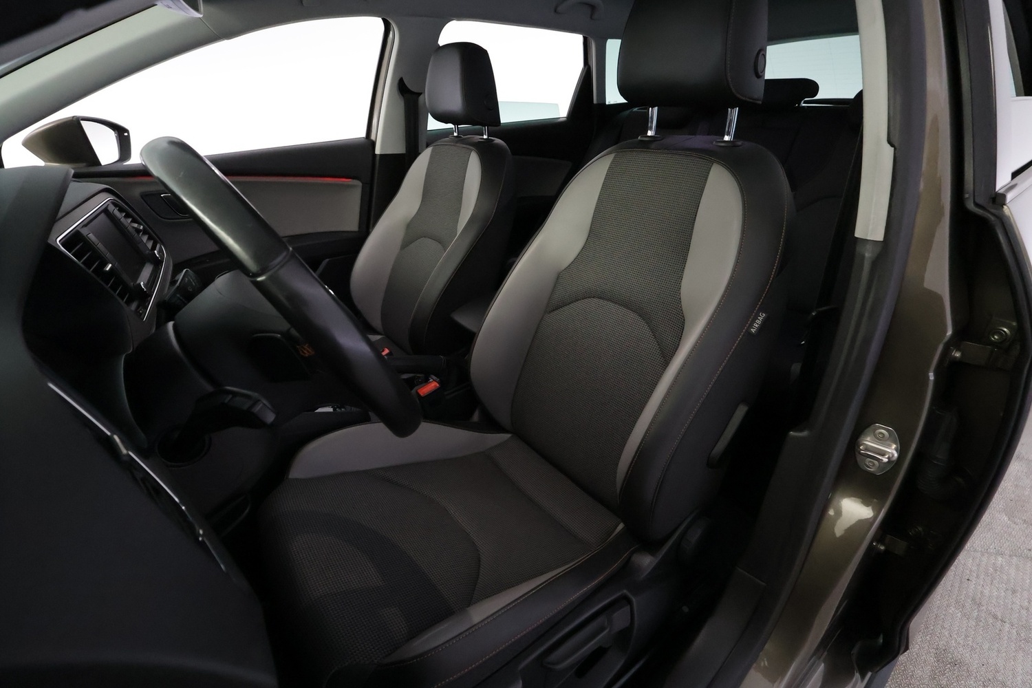 SEAT Leon X-Perience vaihtoauto