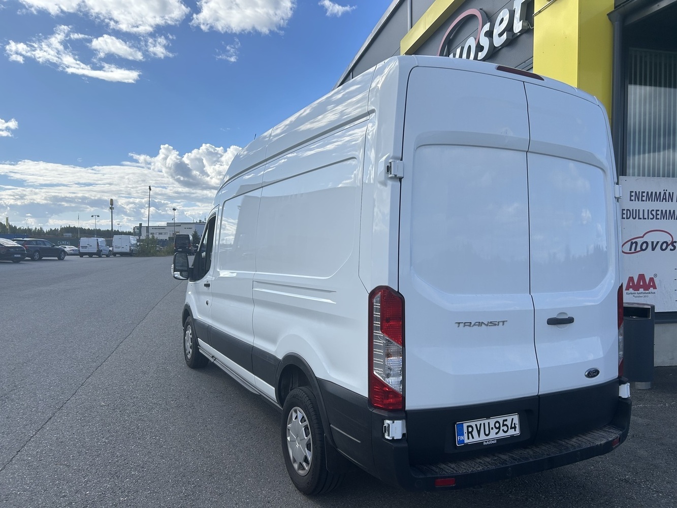 Ford Transit vaihtoauto